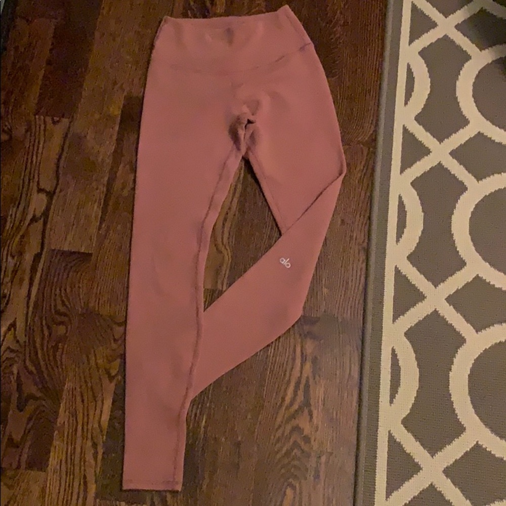 Alo Yoga High-Waist Micro Waffle LowKey Legging